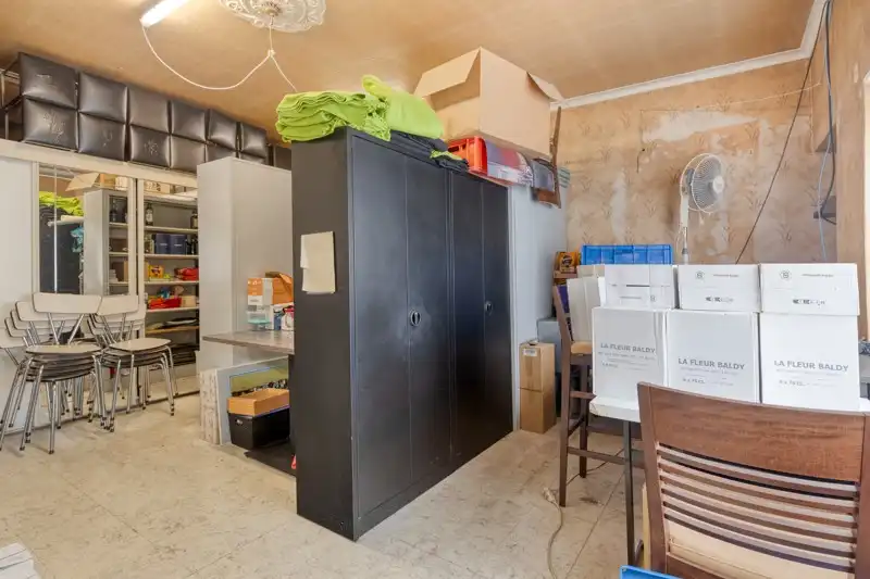 Handelspand met woonmogelijkheid en tuin – ideaal voor renovatie of herontwikkeling foto 17