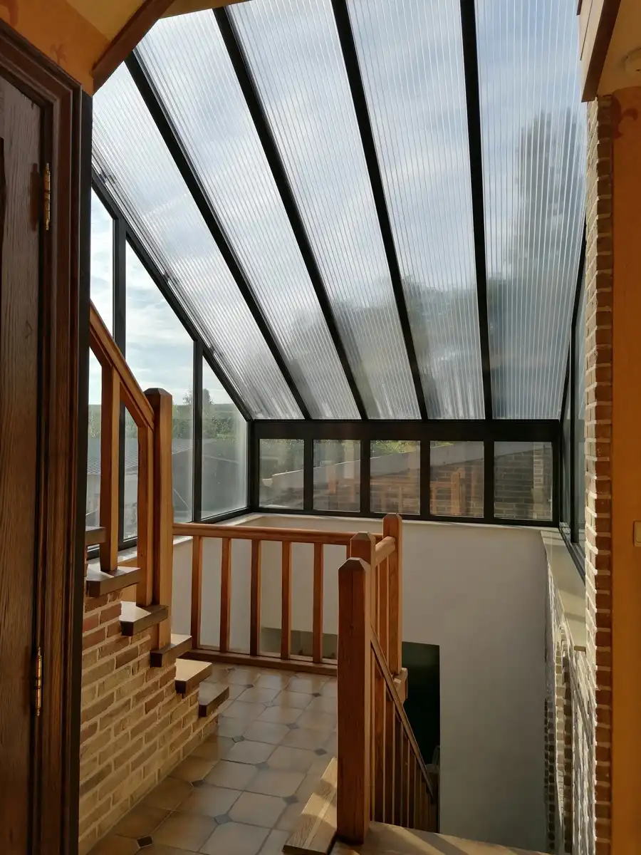 Handelsgebouw gemengd gebruik + bouwgrond foto 10