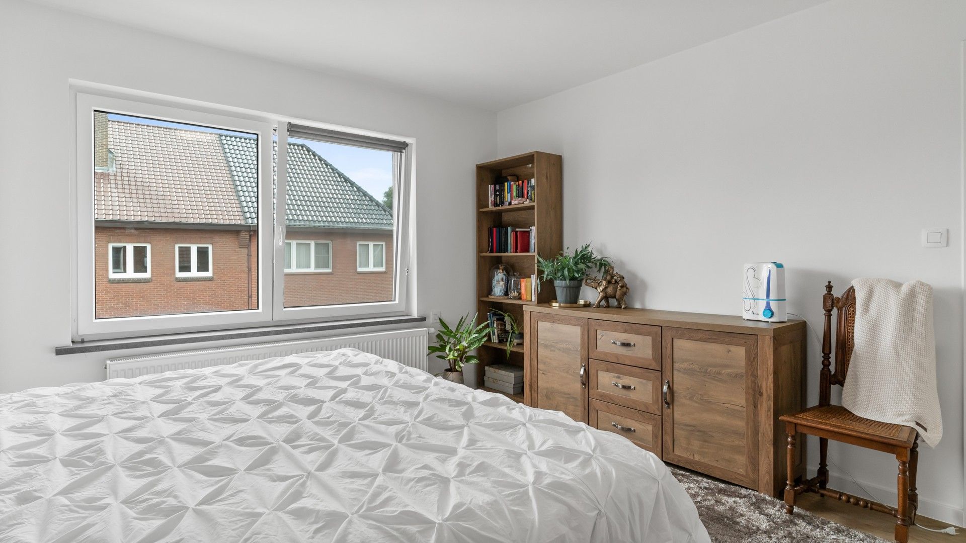 Gerenoveerde halfopen woning met 4 slpkrs te Bree foto 22