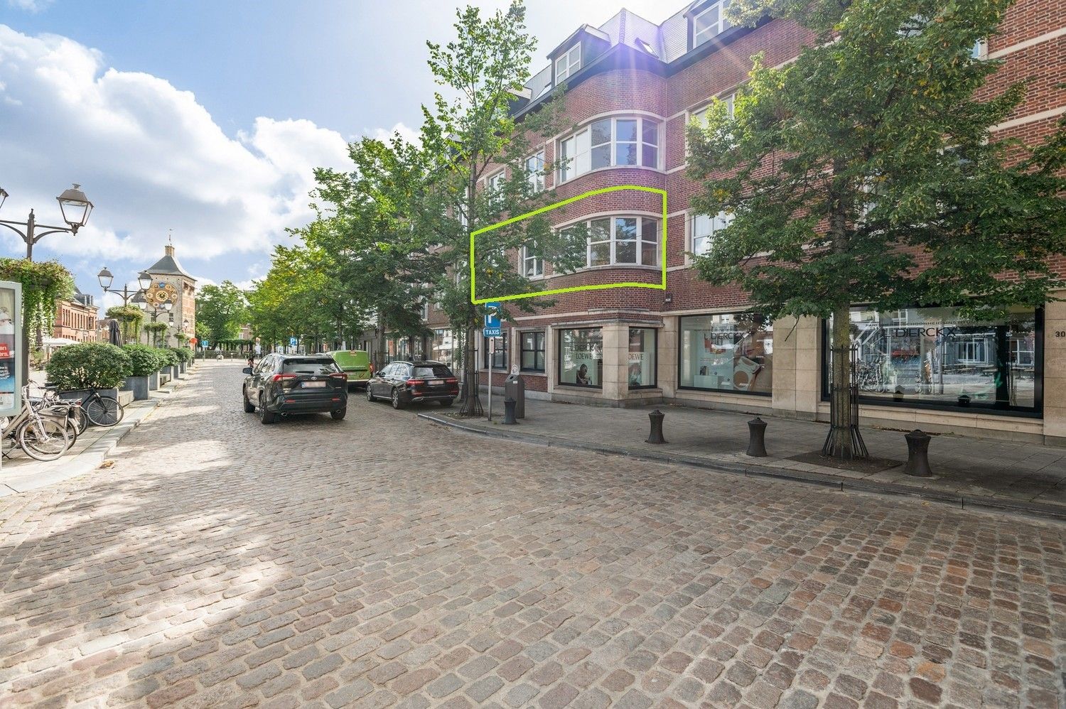 Tof appartement met 2 slaapkamers in hartje Lier! foto {{pictureIndex}}