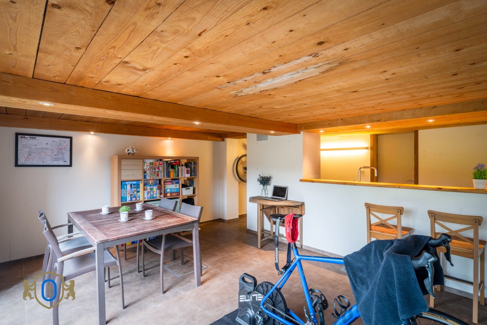 Charmante tussenwoning met tuin foto 26