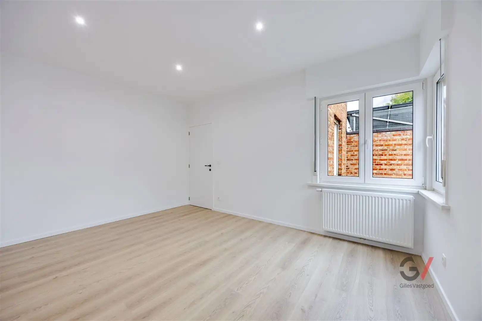 Gerenoveerde woning foto 14