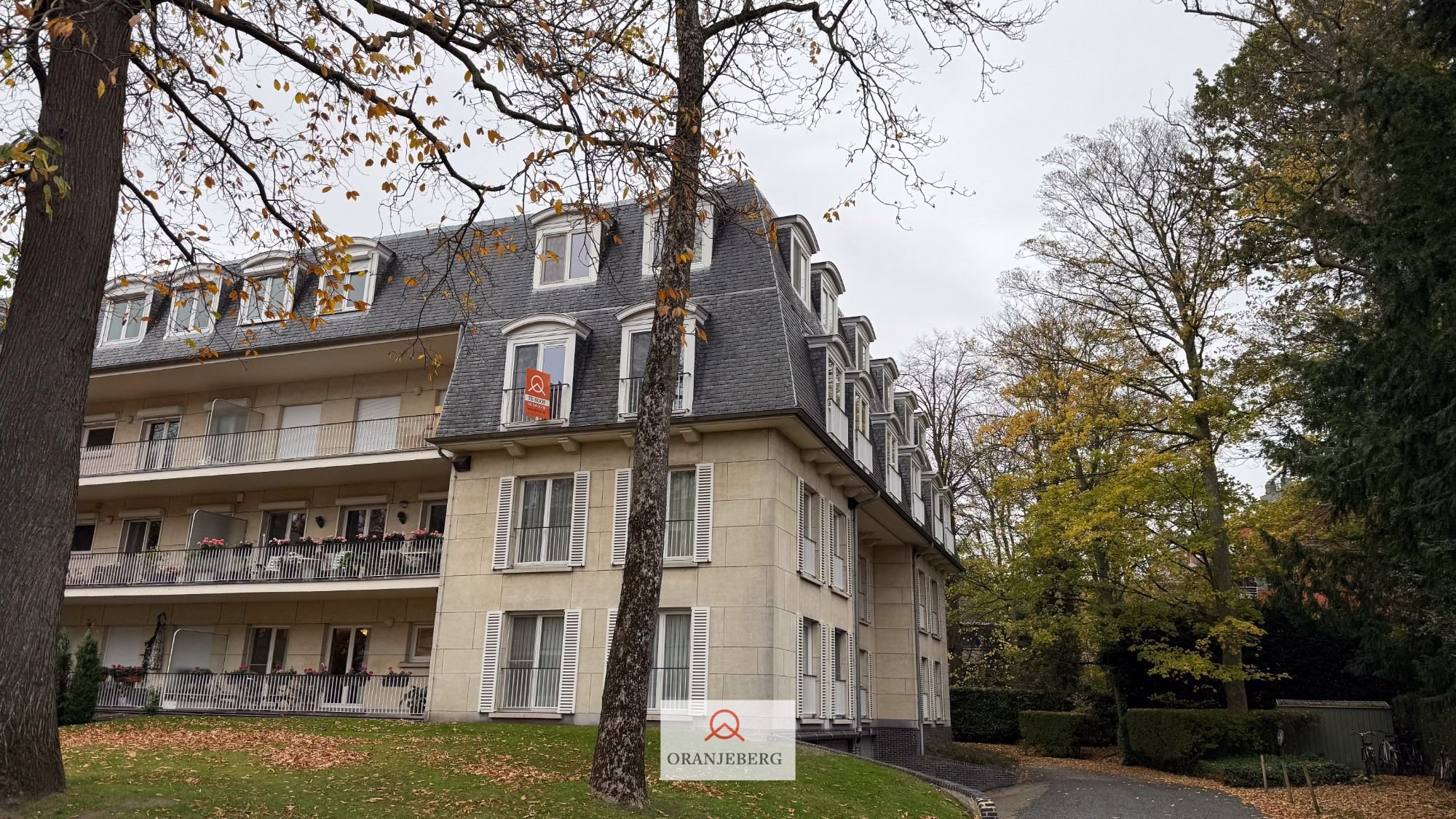 Ruim 3 slpk duplexappartement in groene omgeving foto 42