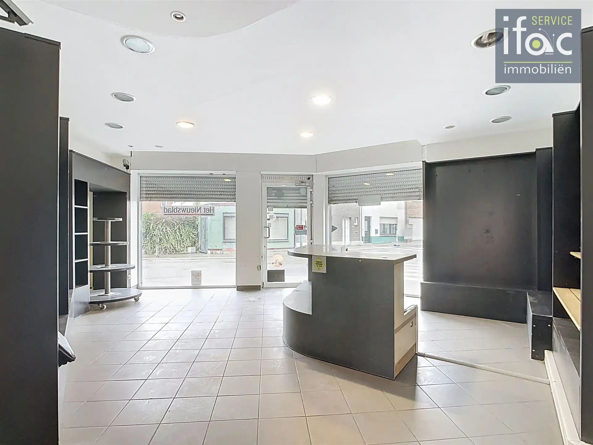 Opbrengstgebouw met handelsruimte en appartment foto 4