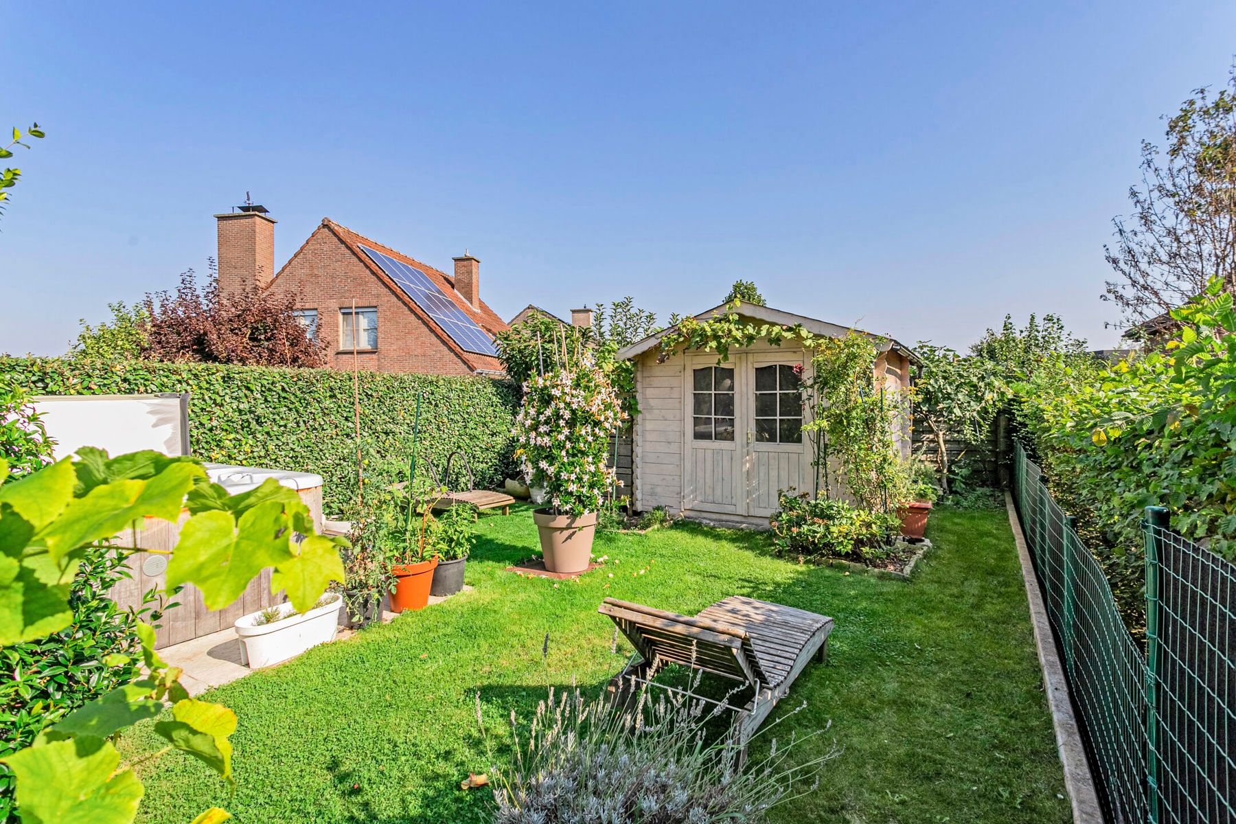 Recente mooi afgewerkte instapklare woning ! foto 23