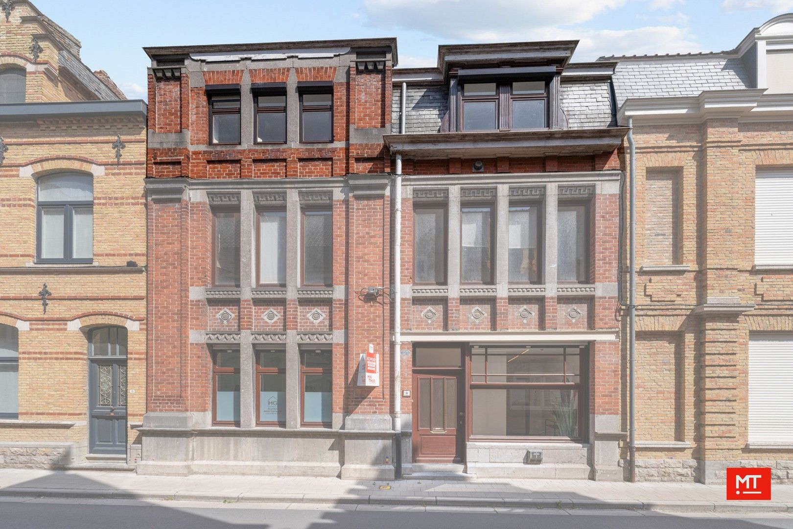 Gerenoveerd appartement op minder dan 100m van De Leet in Ieper foto 17
