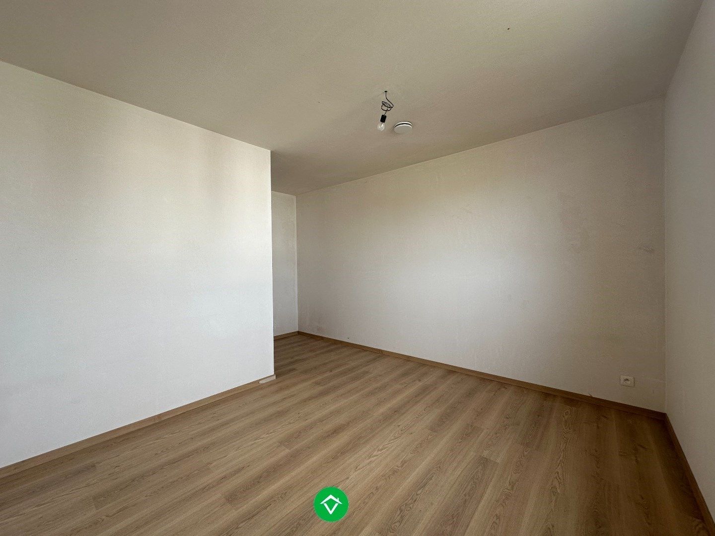 Halfopen nieuwbouwwoning met 3 slaapkamers te Koekelare  foto 9
