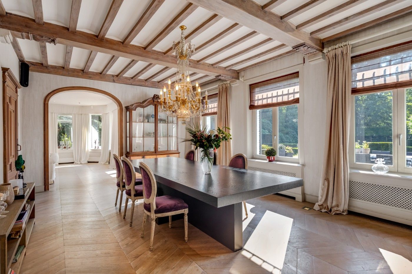 Luxueuze villa met 5 slpk., 3 badkamers, garage en zwembad op domein van 3149m² foto 18