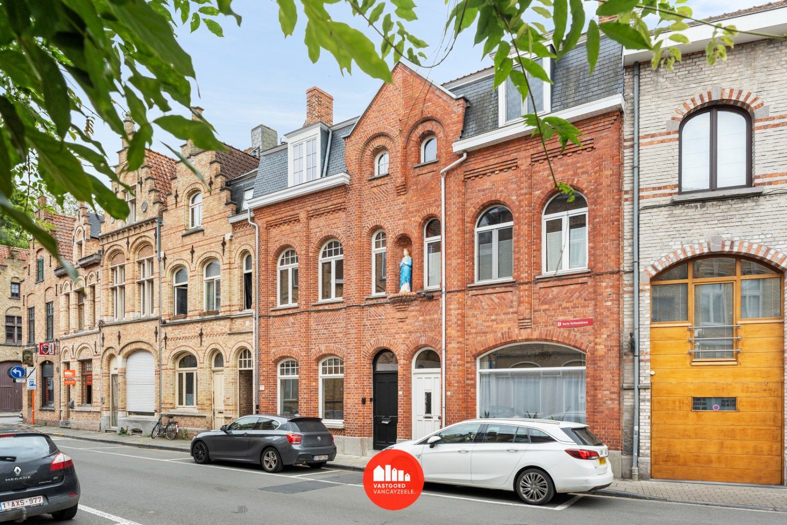 ()=>{if(producerUpdateValueVersion(node),producerAccessed(node),node.value===ERRORED)throw node.error;return node.value} Korte Torhoutstraat 26 - - 8900 Ieper