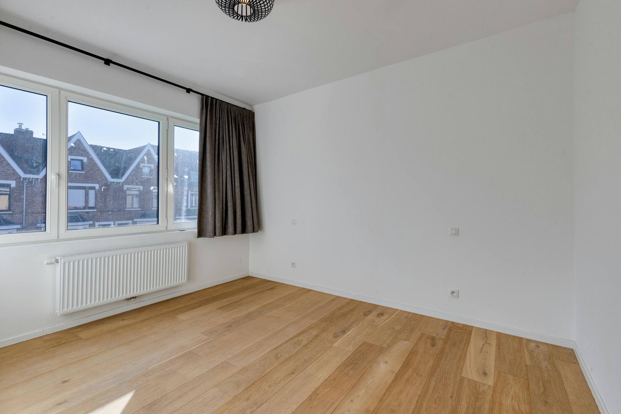 Te vernieuwen huis te koop in Kristus Koning te Brugge foto 10