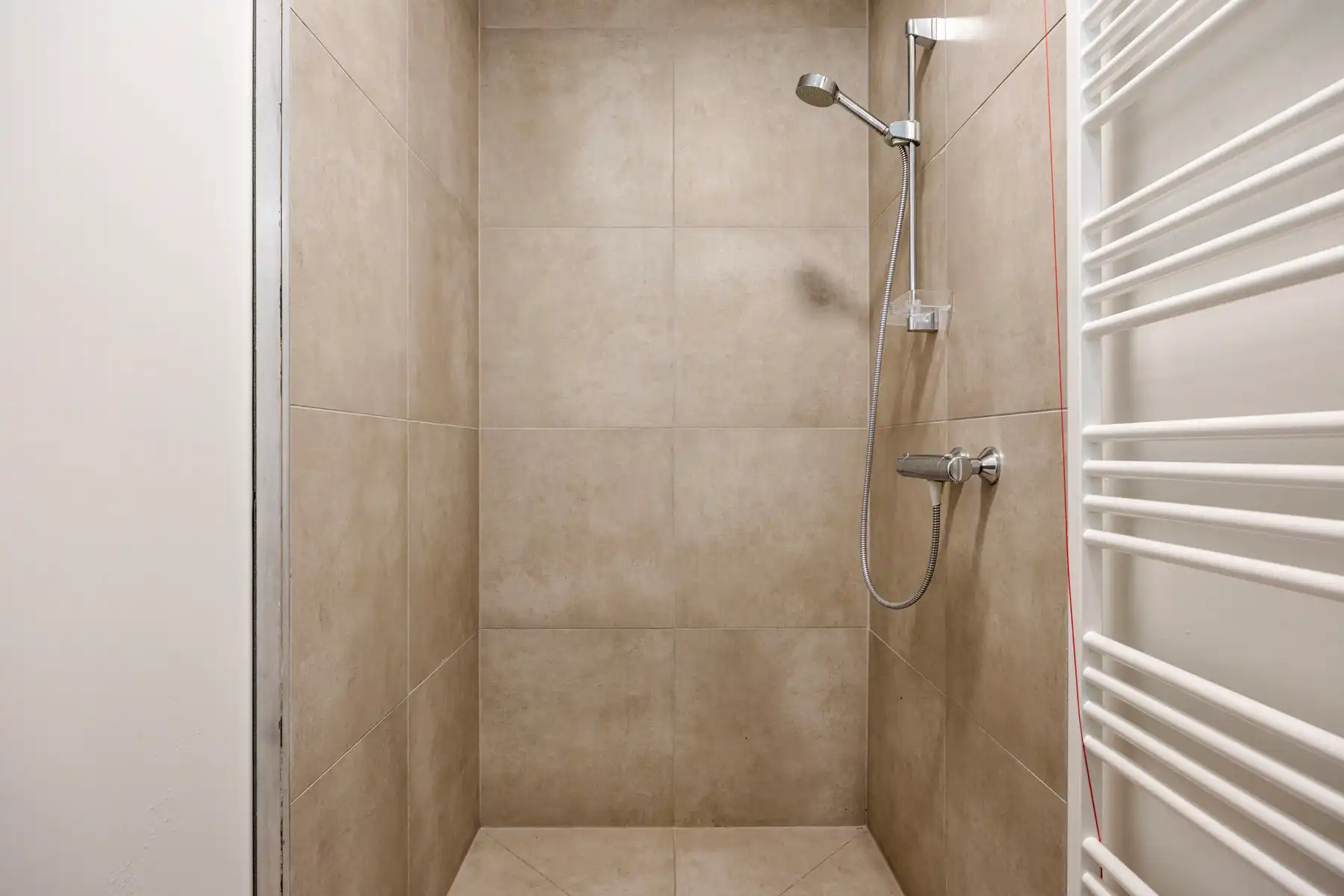 Moderne, nieuwe assistentiewoningen Parkrand foto 22