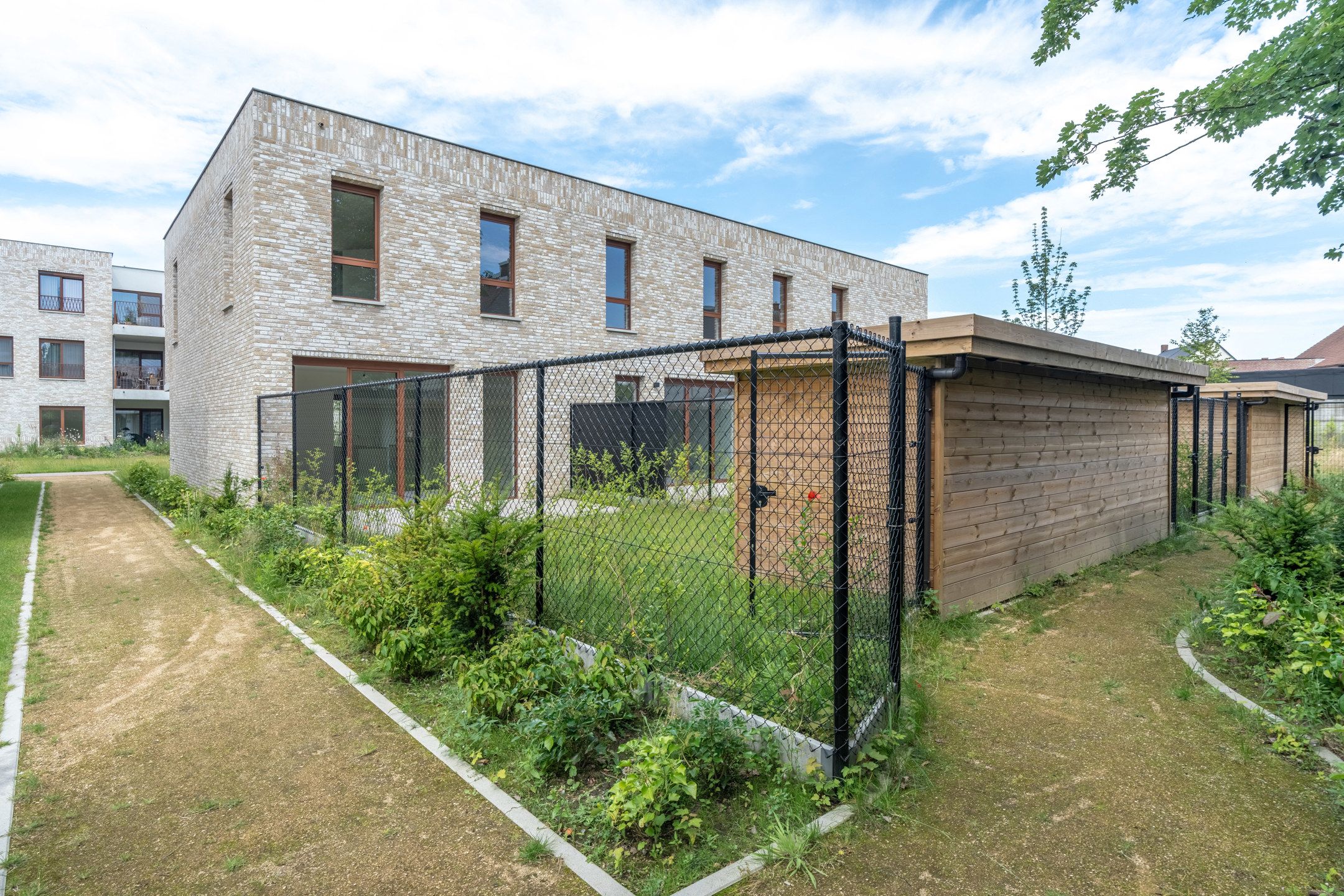 Zuinige woning met 3 slpks en privé tuintje te Oud-Turnhout foto 2