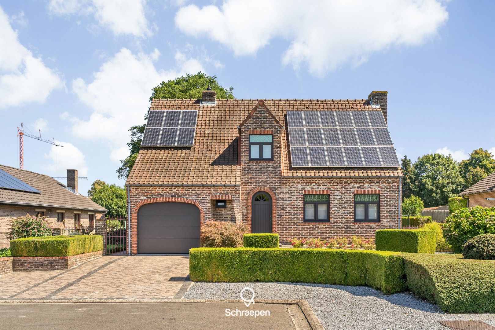 Energiezuinige gezinswoning met 3 slpks op perceel van 6,90 are nabij Zonhoven-centrum! foto {{pictureIndex}}