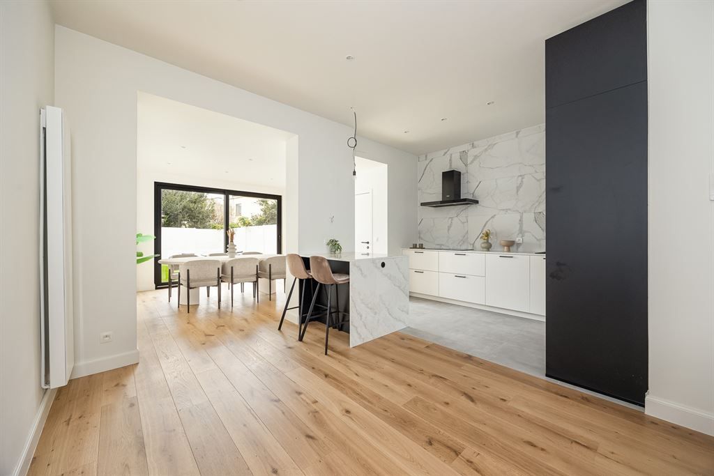 Hoogwaardig gerenoveerde, energiezuinige wonin foto {{pictureIndex}}
