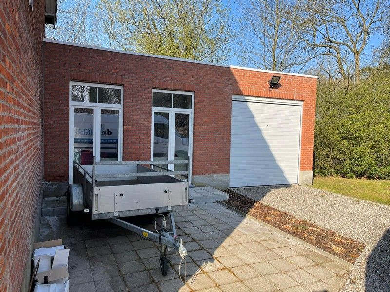 INSTAPKLARE HALF OPEN BEBOUWING MET TUIN OP DE GRENS KAPELLEN  BRASSCHAAT foto 17