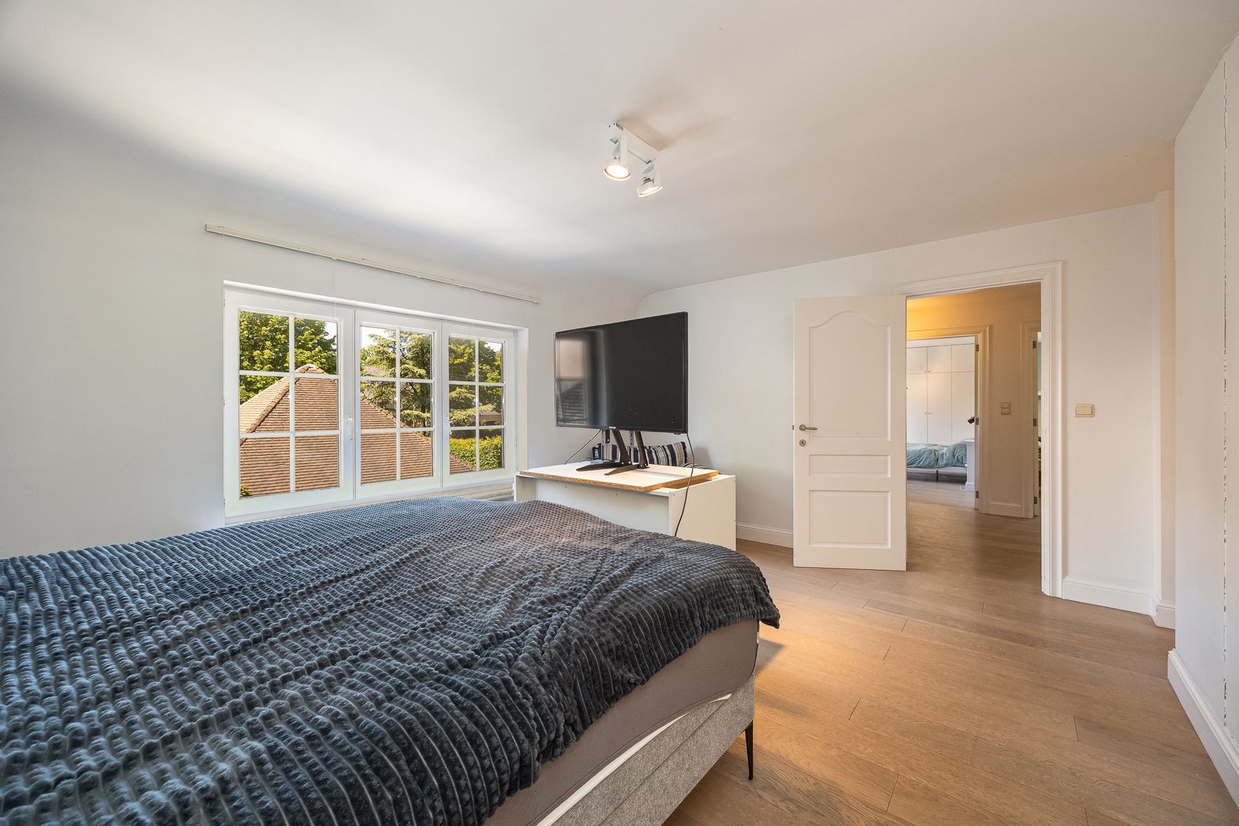 Stijlvolle cottage villa met 5 slpks en polyvalente ruimte foto 16