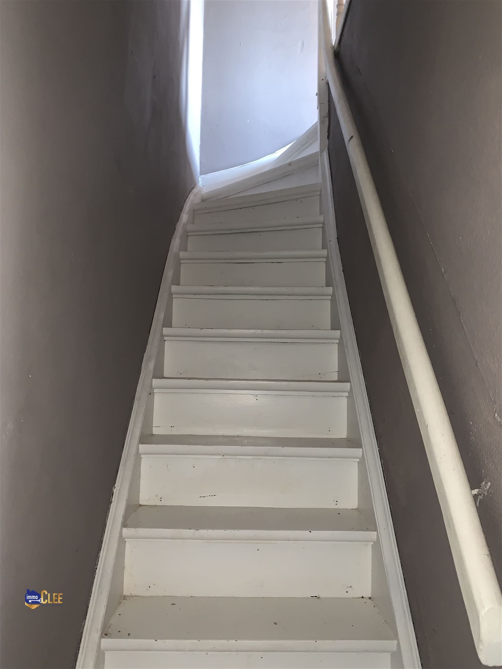 Te renoveren woning met stadstuin op toplocatie in Sint-Truiden foto 12