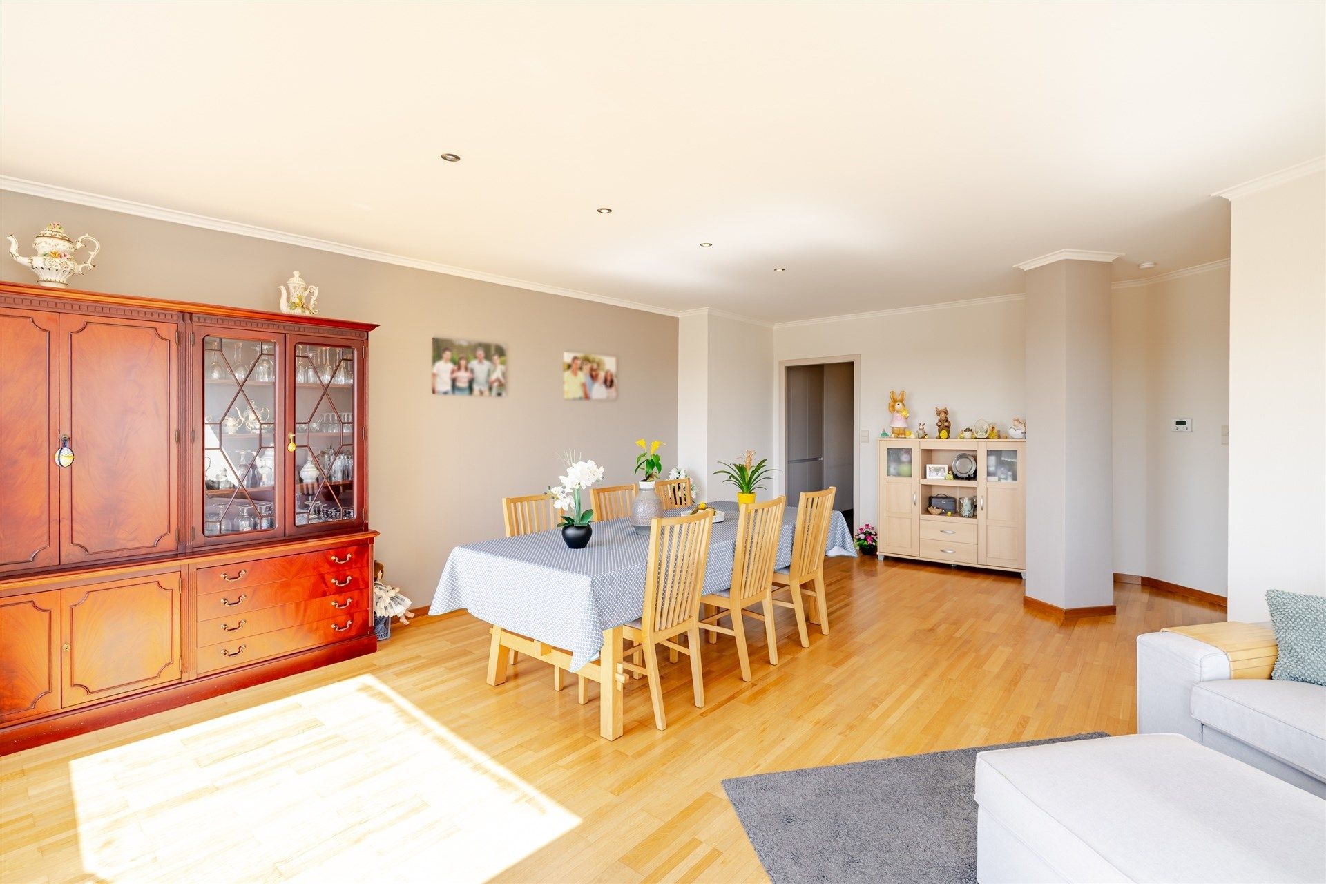 Zonnig hoekappartement met garage op gunstige ligging foto 2