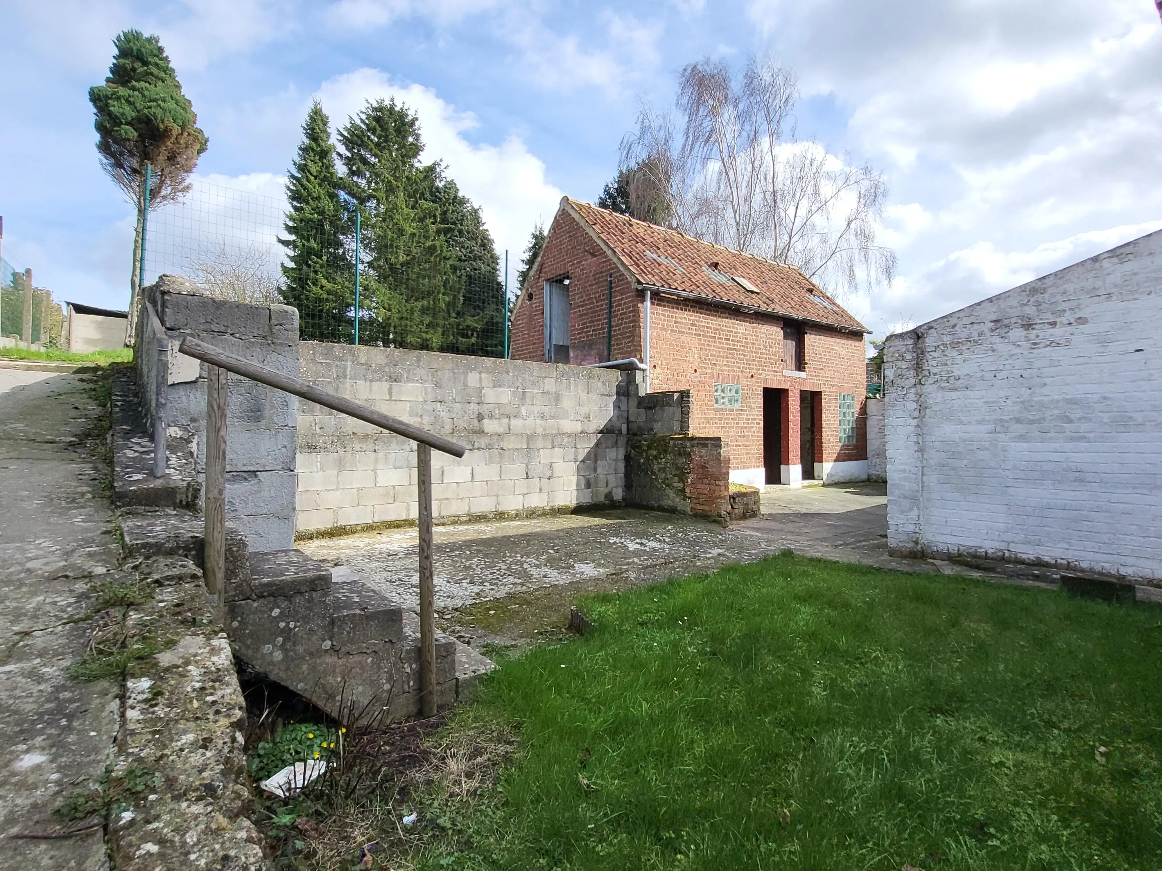 Te renoveren woning met veel charme en ruime tuin op 671 m².  foto 10