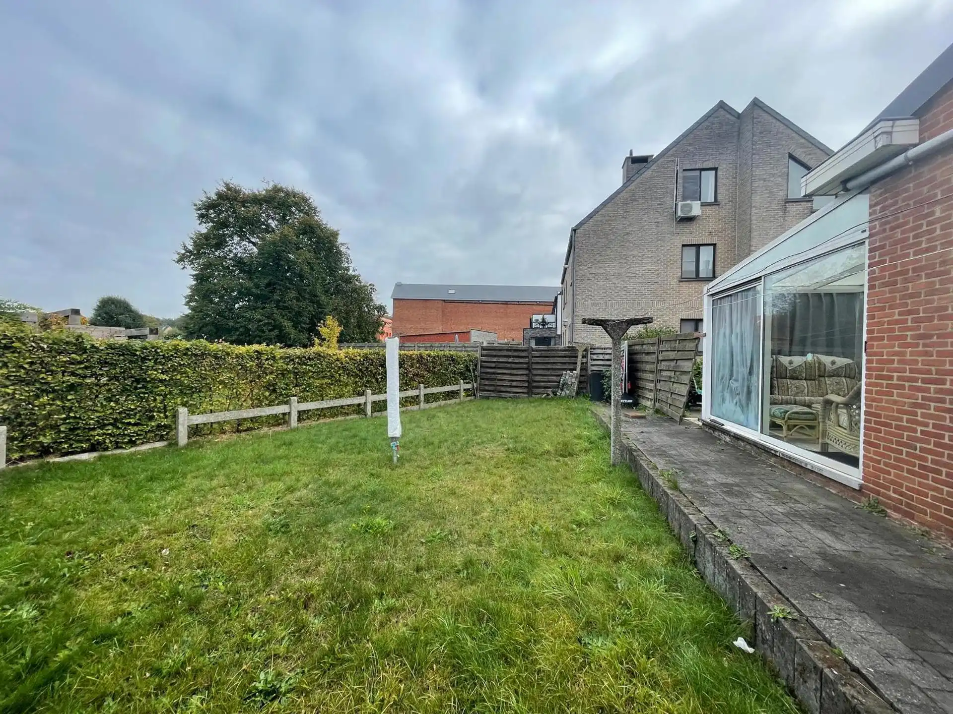 Te renoveren woning met 3 slaapkamers foto 15