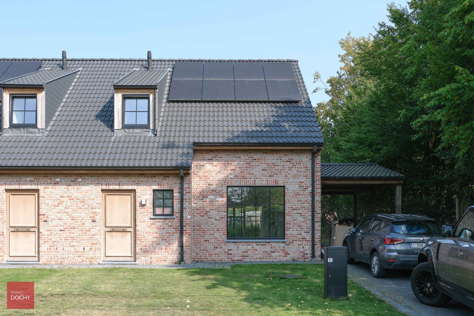 Recent gebouwde woning met 3 slaapkamers foto 2