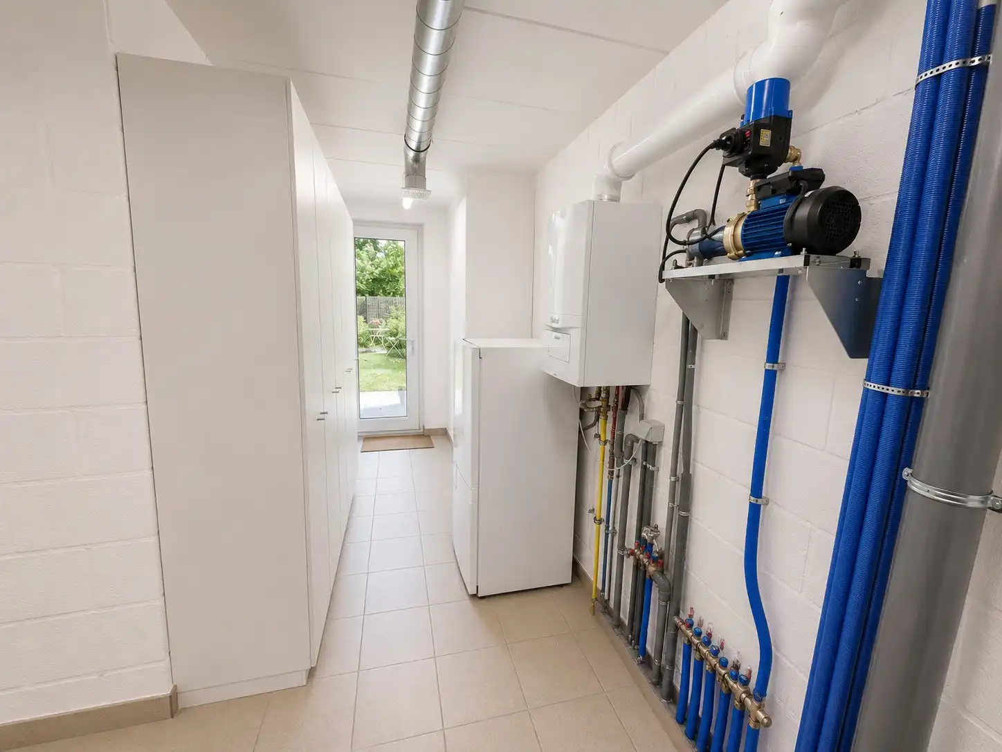 Recent, energiezuinig en tot in de puntjes afgewerkt: deze prachtige BEN-woning uit 2021 combineert modern wooncomfort met een rustige en groene ligging. foto 17