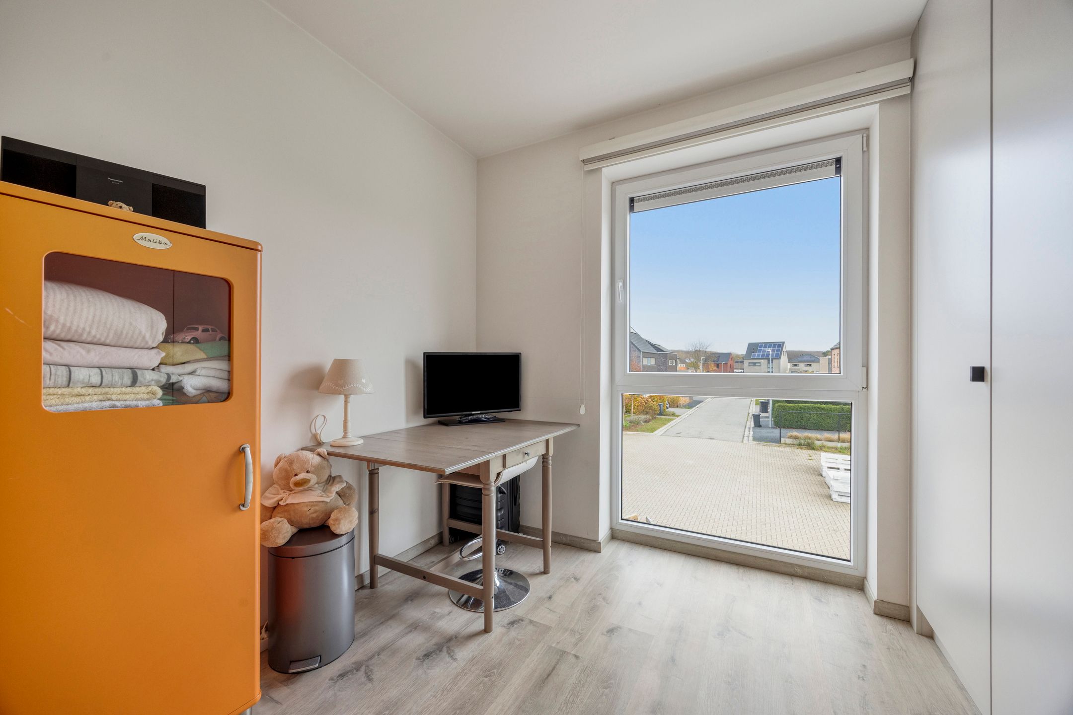 Prachtige recente woning op uitstekende locatie foto 16