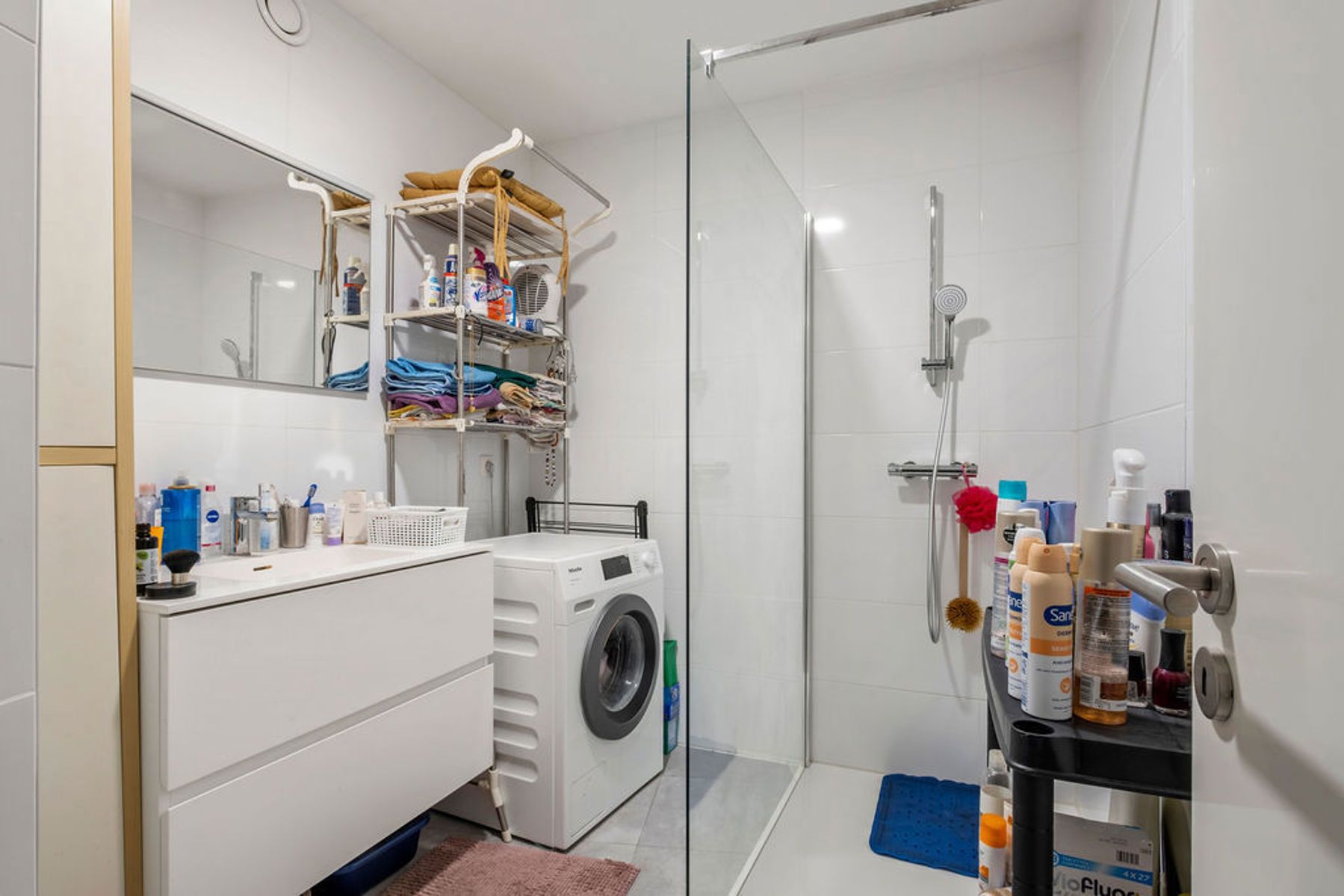 Gezellig nieuwbouwappartement vlakbij de Markt in Gistel. foto 7