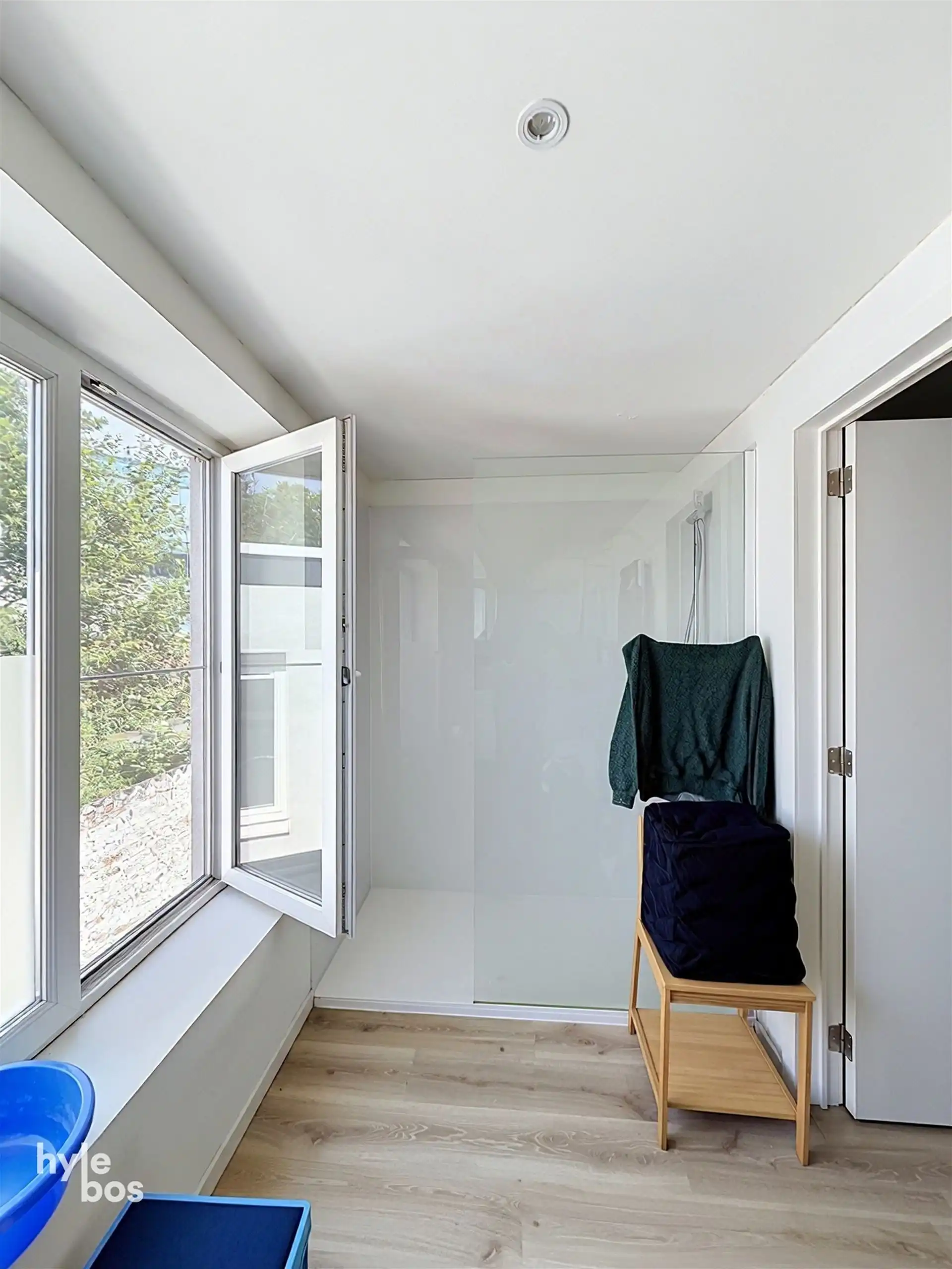 Centraal gelegen, instapklare stadswoning met 2 slaapkamers foto 8