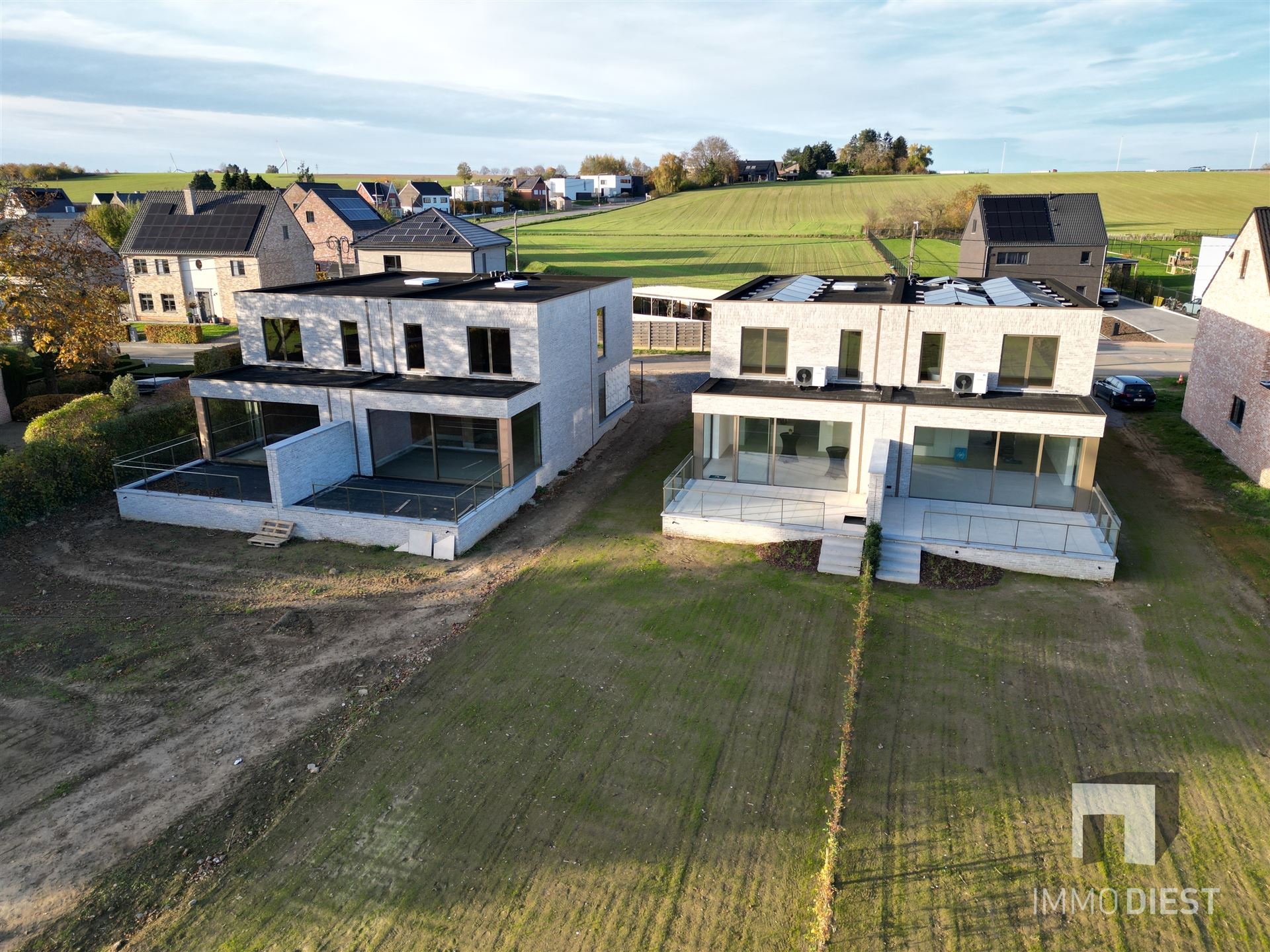 Luxueus wonen met zicht op velden in Bekkevoort foto 23