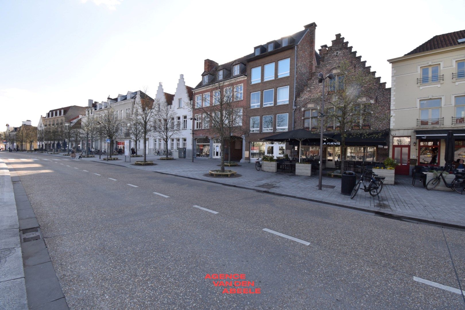 Ruime kantoorruimte ( 95 m2 ) gelegen op 't Zand te Brugge  foto 19