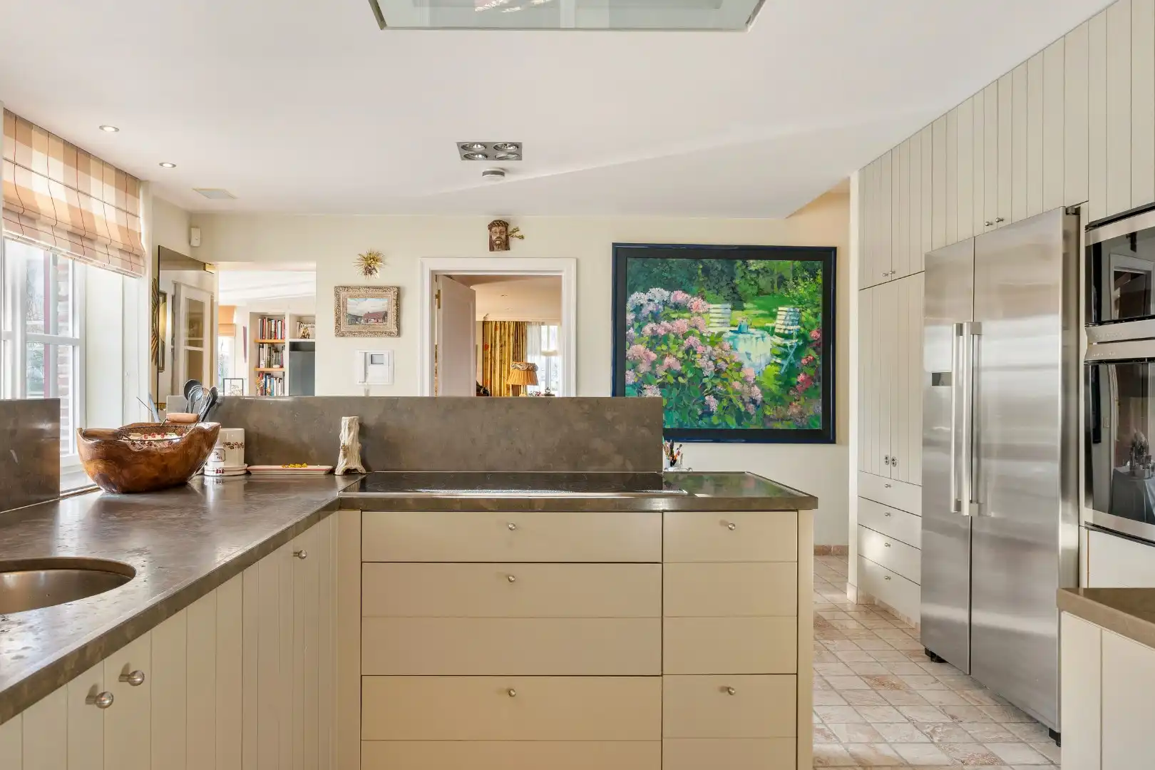 Unieke eigendom met 2 schuren, kapschuur, paardenstal en verzichten foto 34