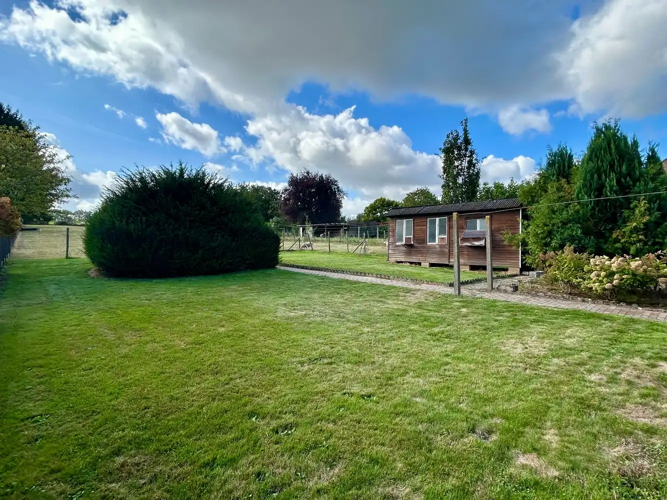 Authentieke woning op uitzonderlijk perceel met weide en groen uitzicht foto 17