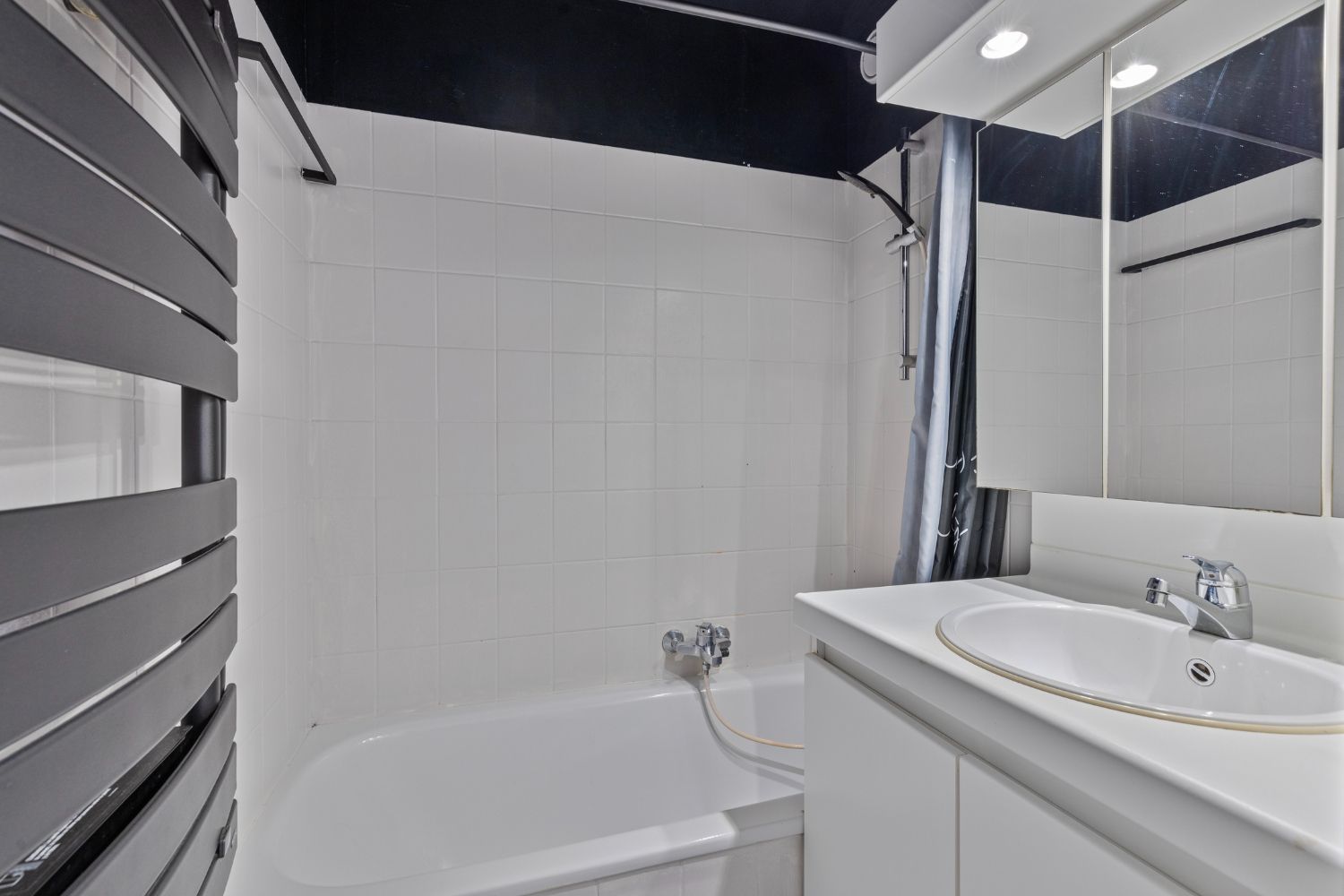 Instapklaar 1-slaapkamerappartement met topligging te Nieuwpoort foto 10