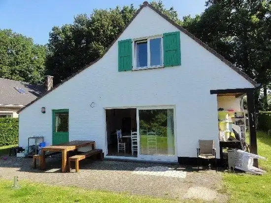 Alleenstaande woning foto 14