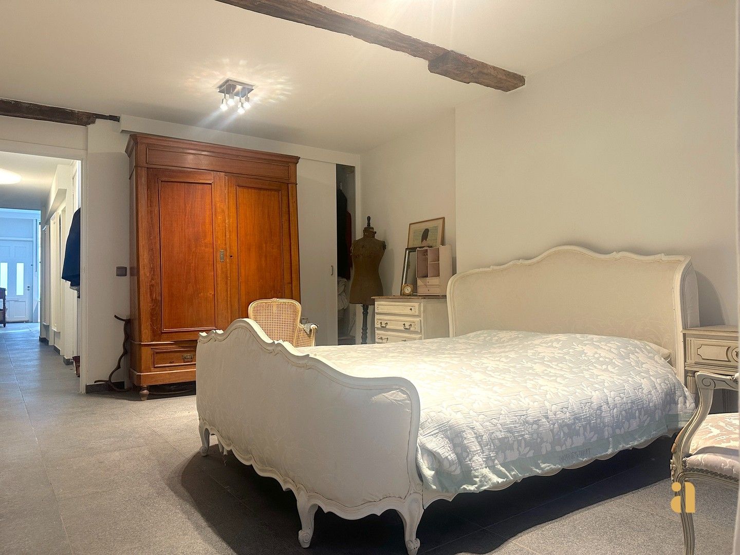 Uniek handelspand met woonst in de charmante Serpentstraat foto 25