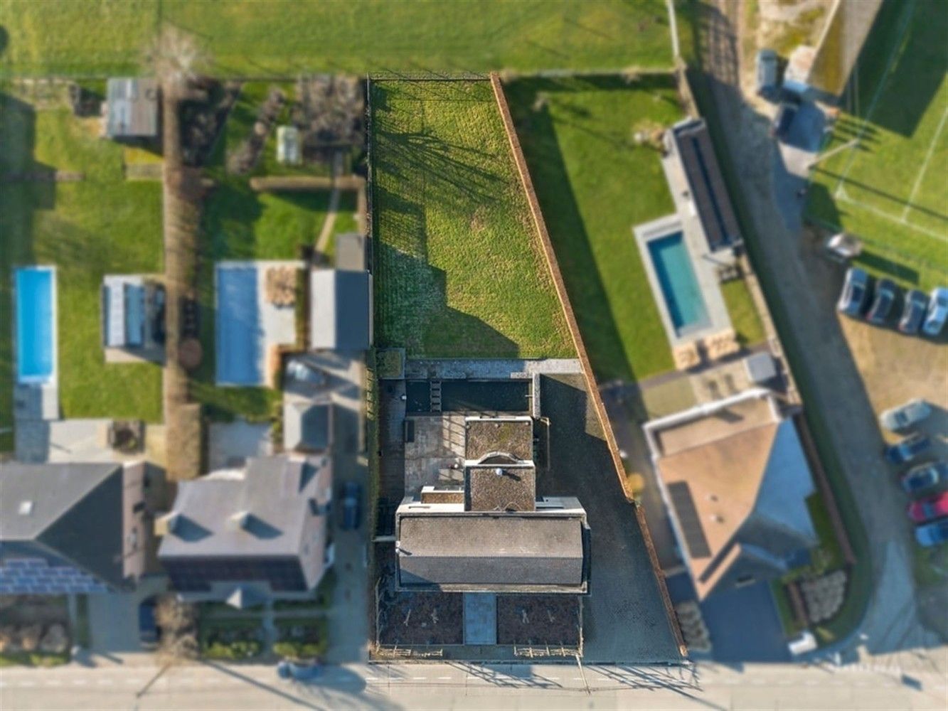 Knappe villa met 3 slaapkamers nabij het centrum van Tienen! foto 24