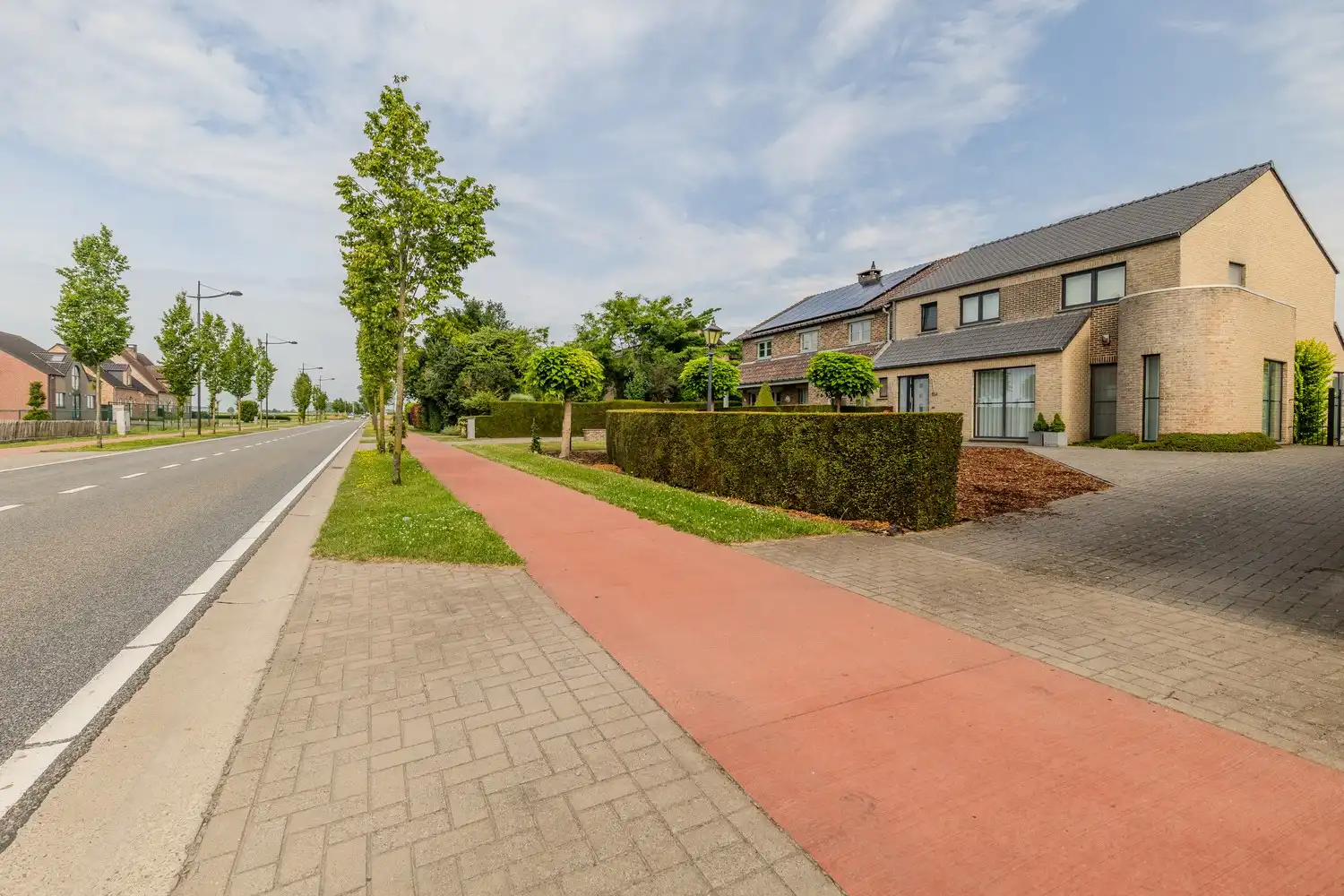 Ruime woning met drie slaapkamers, garage en prachtig landelijk uitzicht in Veldwezelt (Lanaken) foto 35