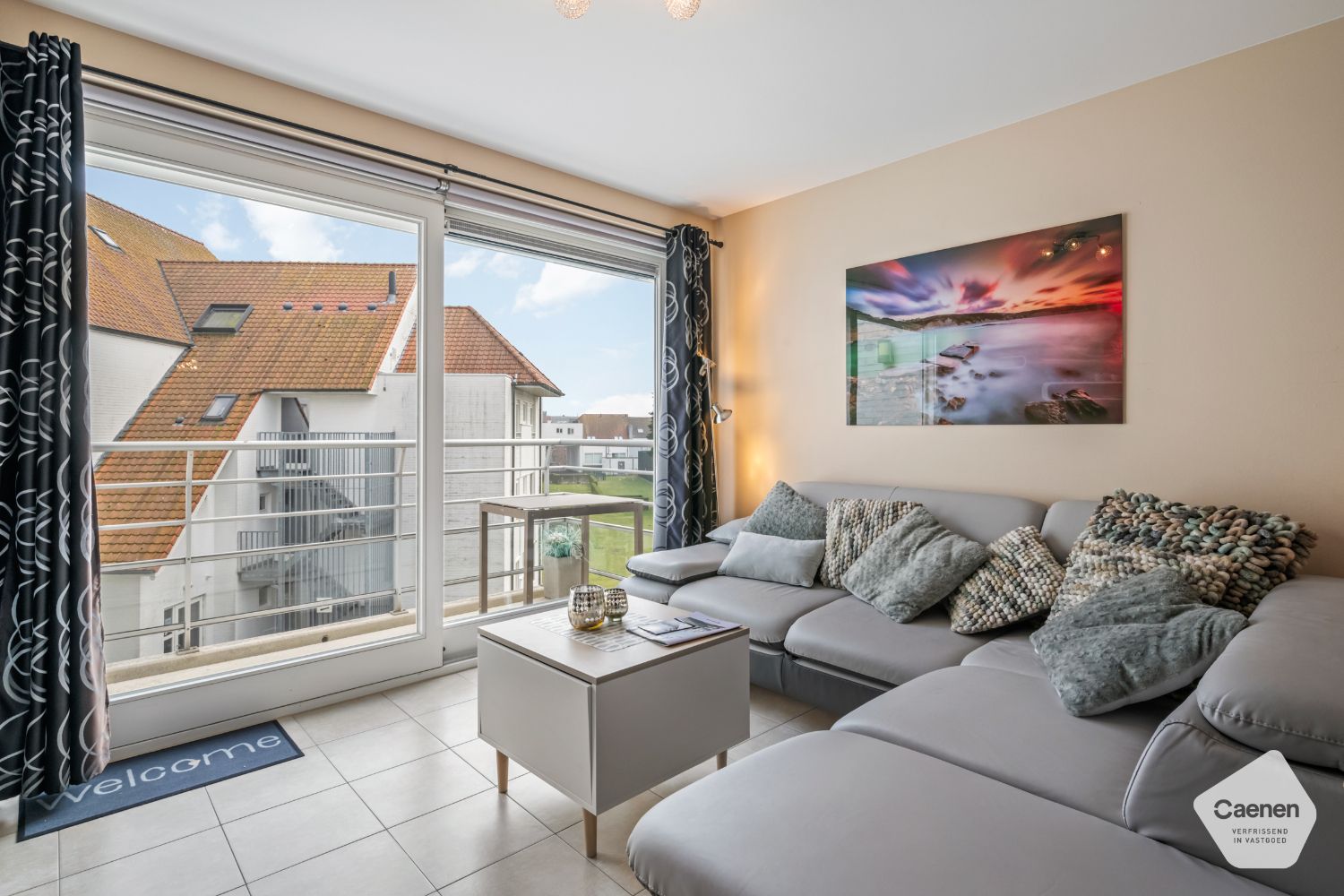 Instapklaar twee slaapkamer appartement op een rustige ligging foto {{pictureIndex}}