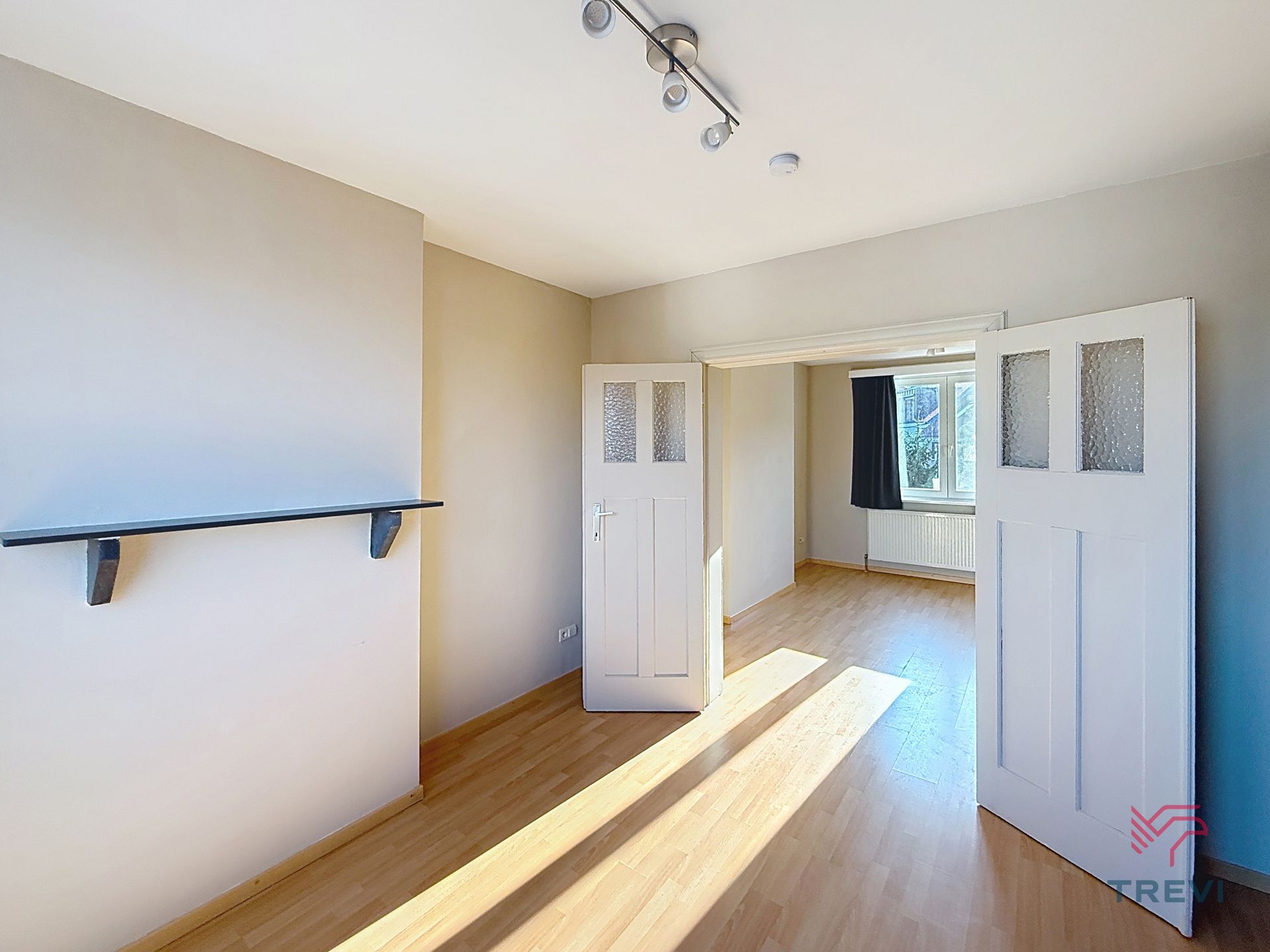 1 slaapkamer appartement ±50M² met uitzicht ! foto {{pictureIndex}}