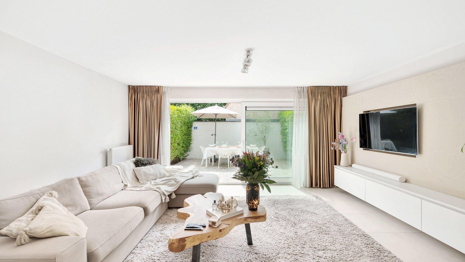 Leuk appartement met groot terras te Knokke-Duinbergen foto 4