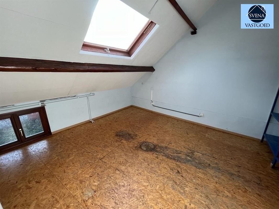 WONING MET 3 SLAAPKAMERS EN GARAGE foto 10