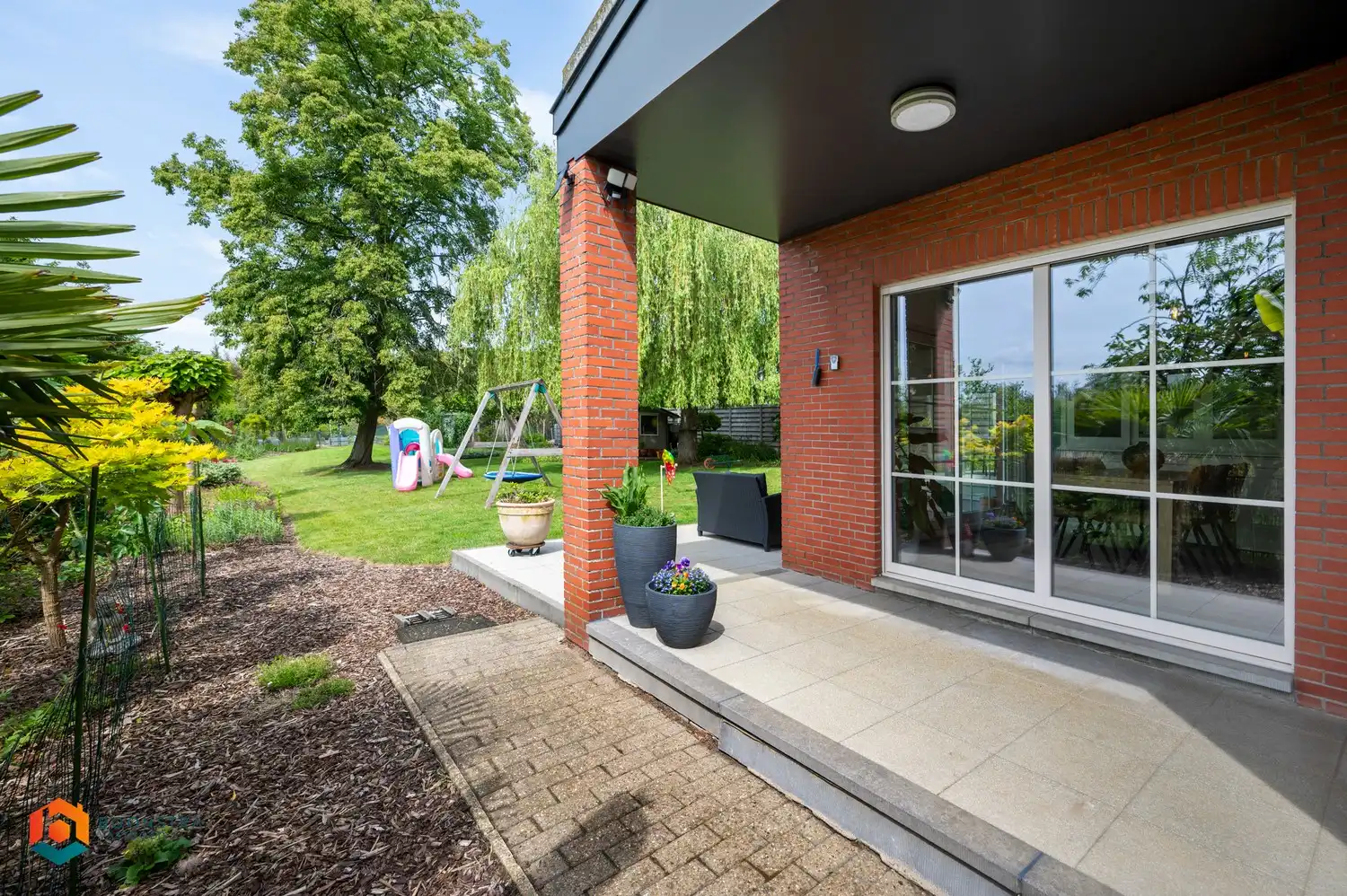 Woning met 3 slpkrs en tuin op perceel van 1617 m² foto 11