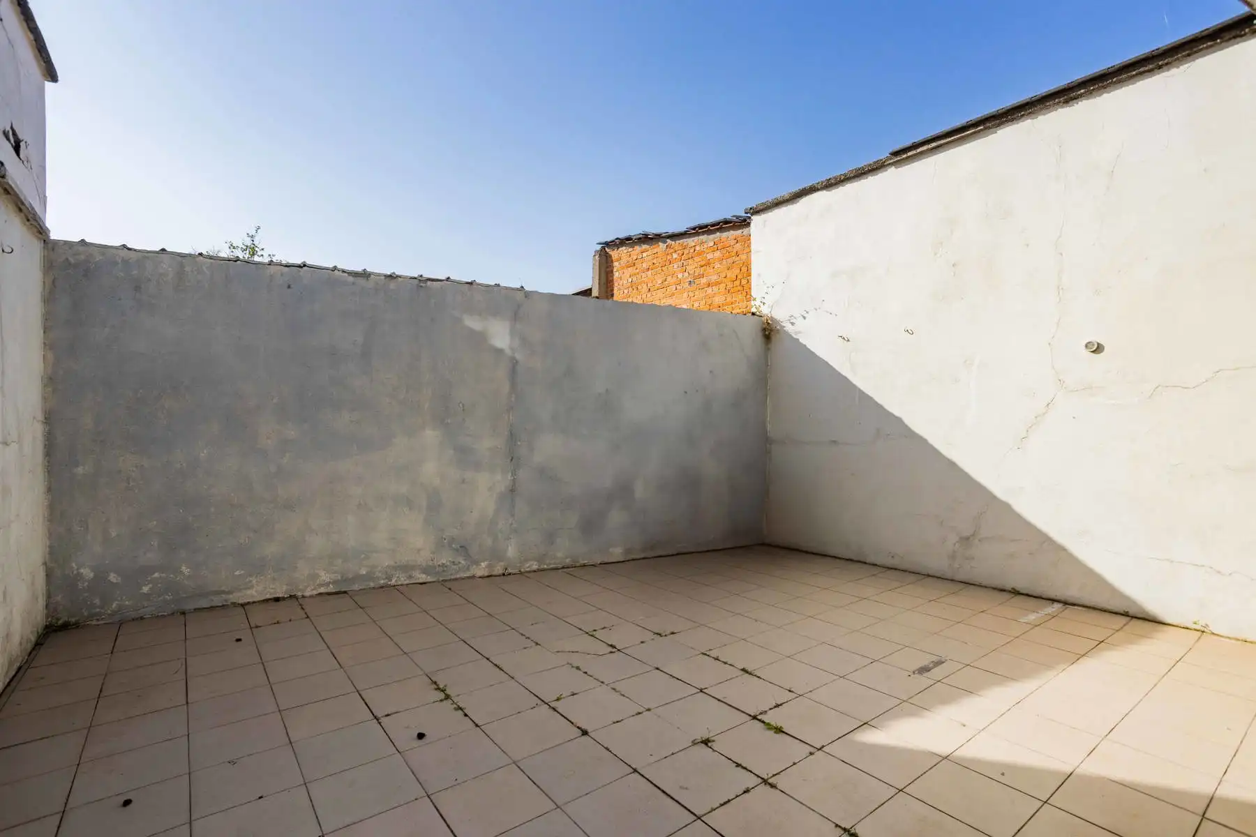 Te renoveren woning op topligging te Aalst!  foto 23