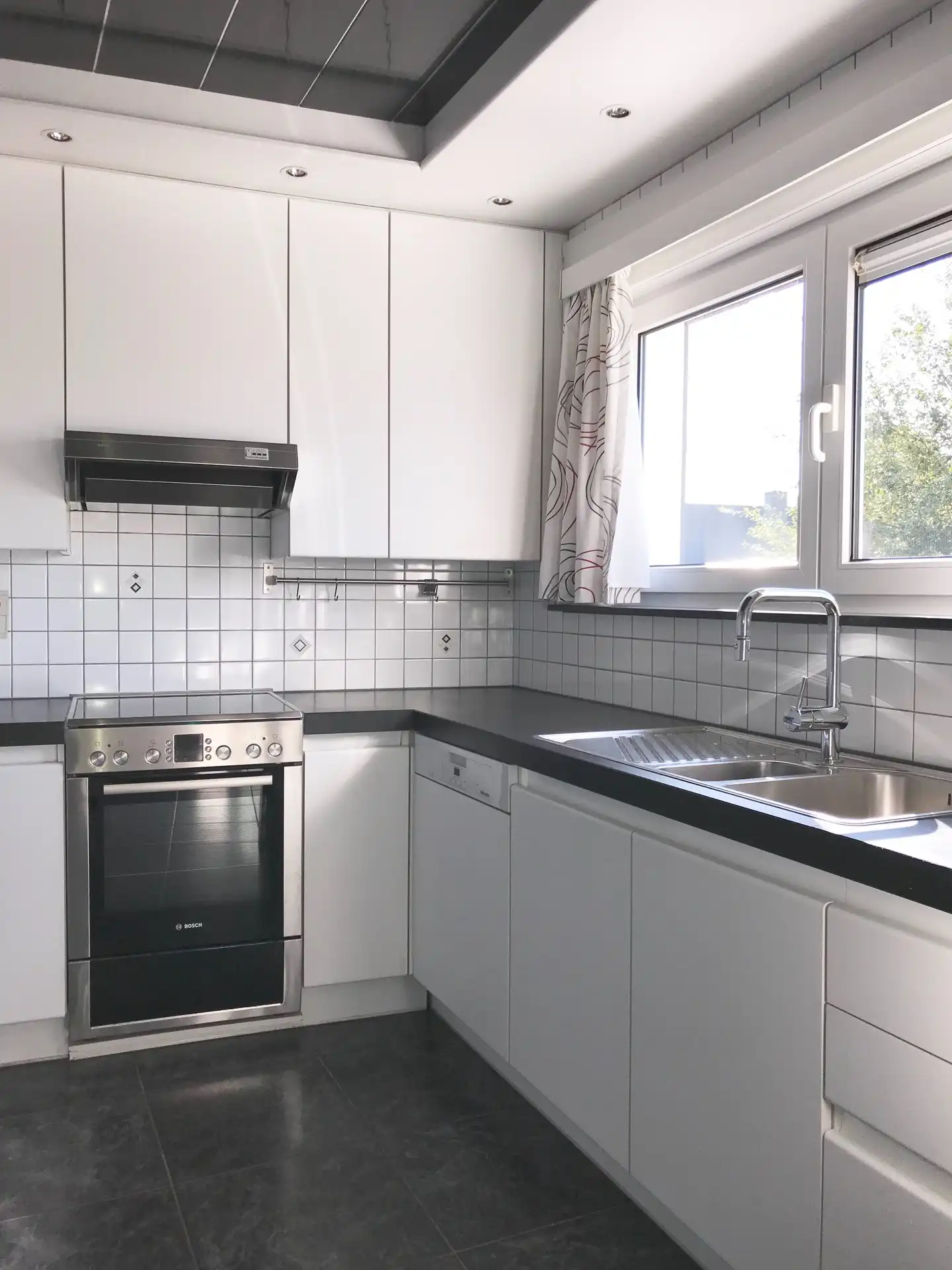 TRIPLEX |126 M² |1 PARING VOOR DE DEUR | ZUIDTERRAS 20 m² foto 9