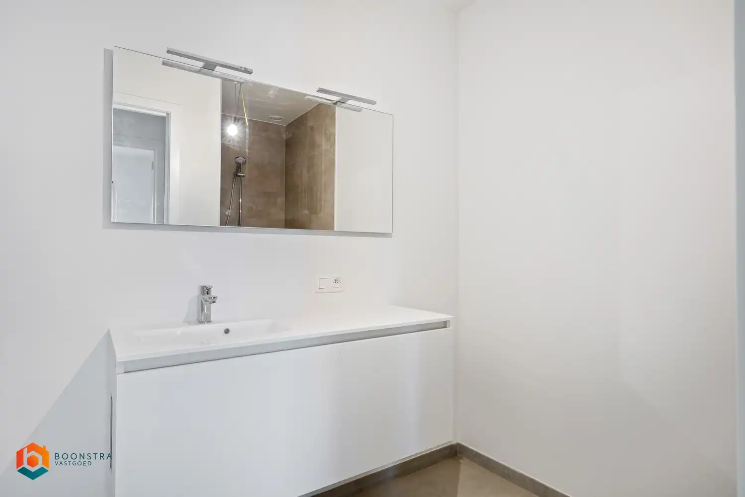 BEN app. met 1 slpkr en ruim terras foto 10