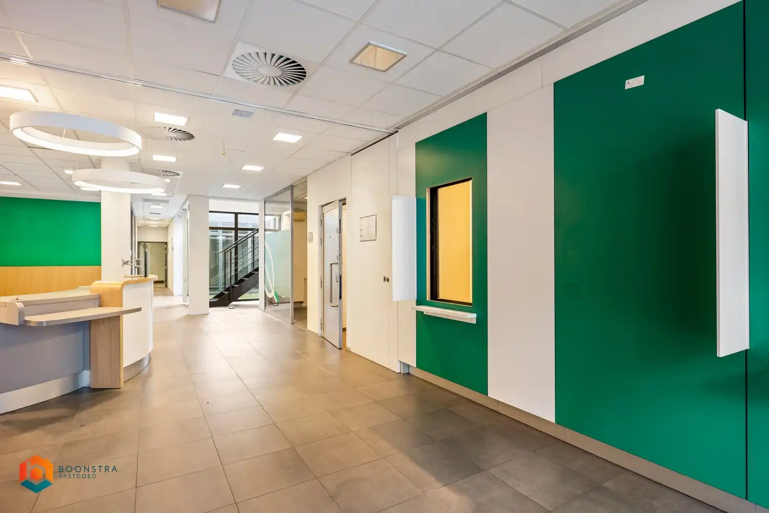 Veelzijdig opbrengsteigendom in centrum Putte foto 4