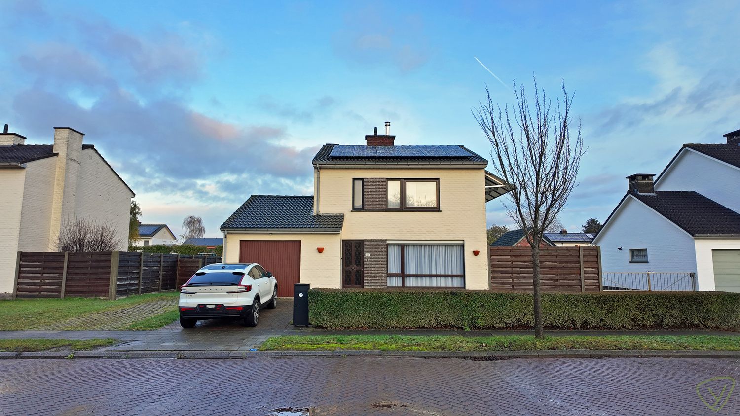 Rustig gelegen vrijstaande gezinswoning met ruime tuin in Eeklo! foto 30