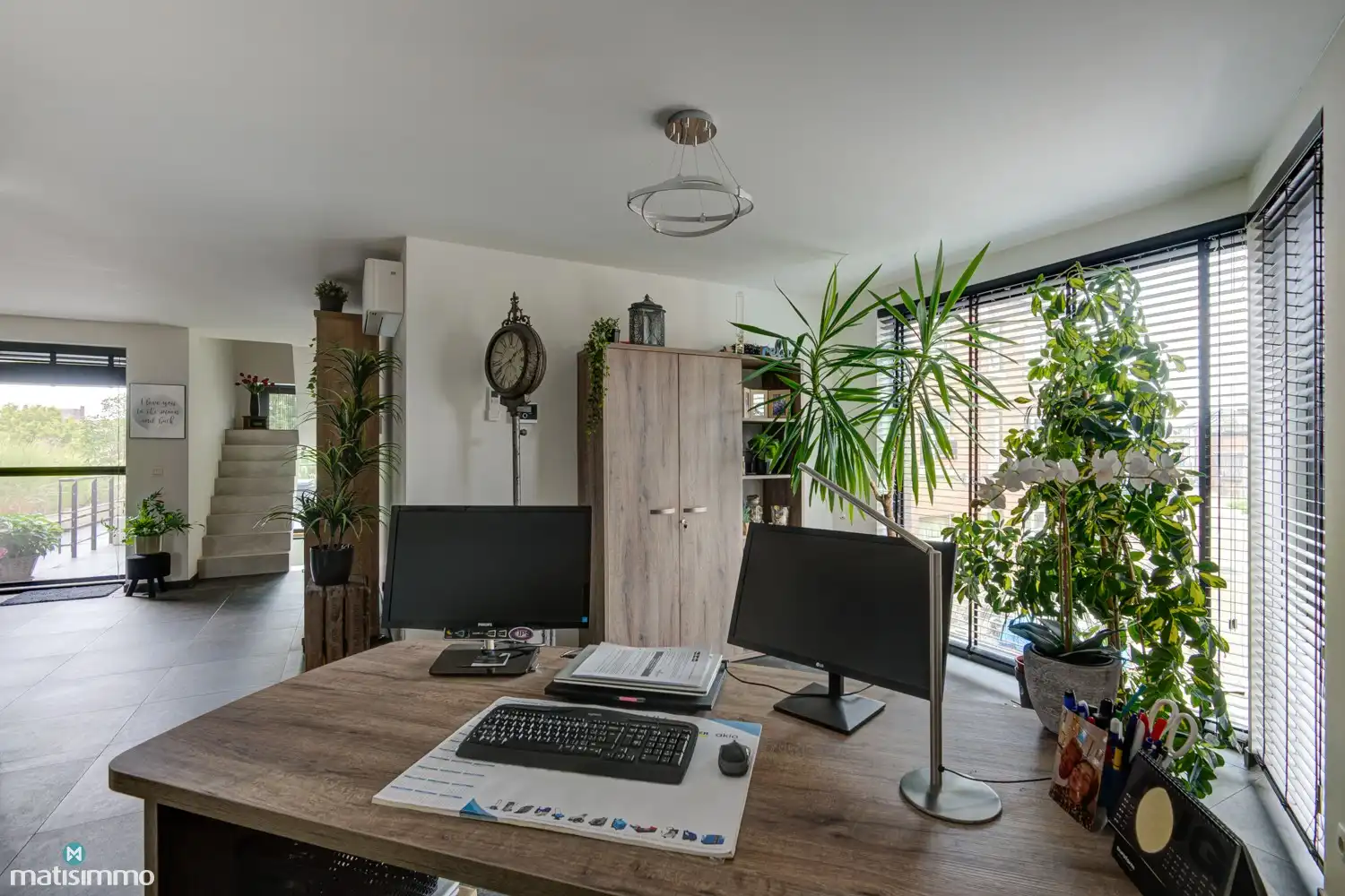 RIANT DUPLEXAPPARTEMENT MET 3 SLAAPKAMERS, TERRAS EN 2 AUTOSTAANPLAATSEN NABIJ HET CENTRUM VAN TONGEREN foto 14