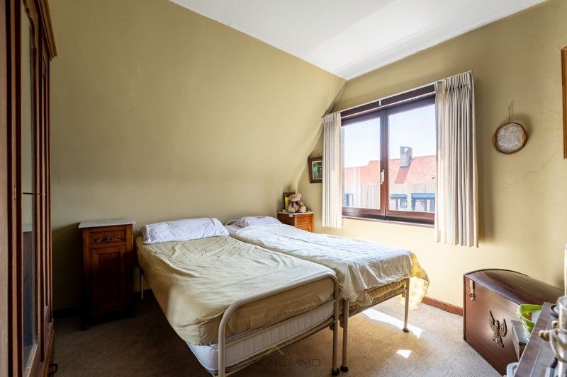 Uniek renovatieproject in hartje Duinbergen foto 14